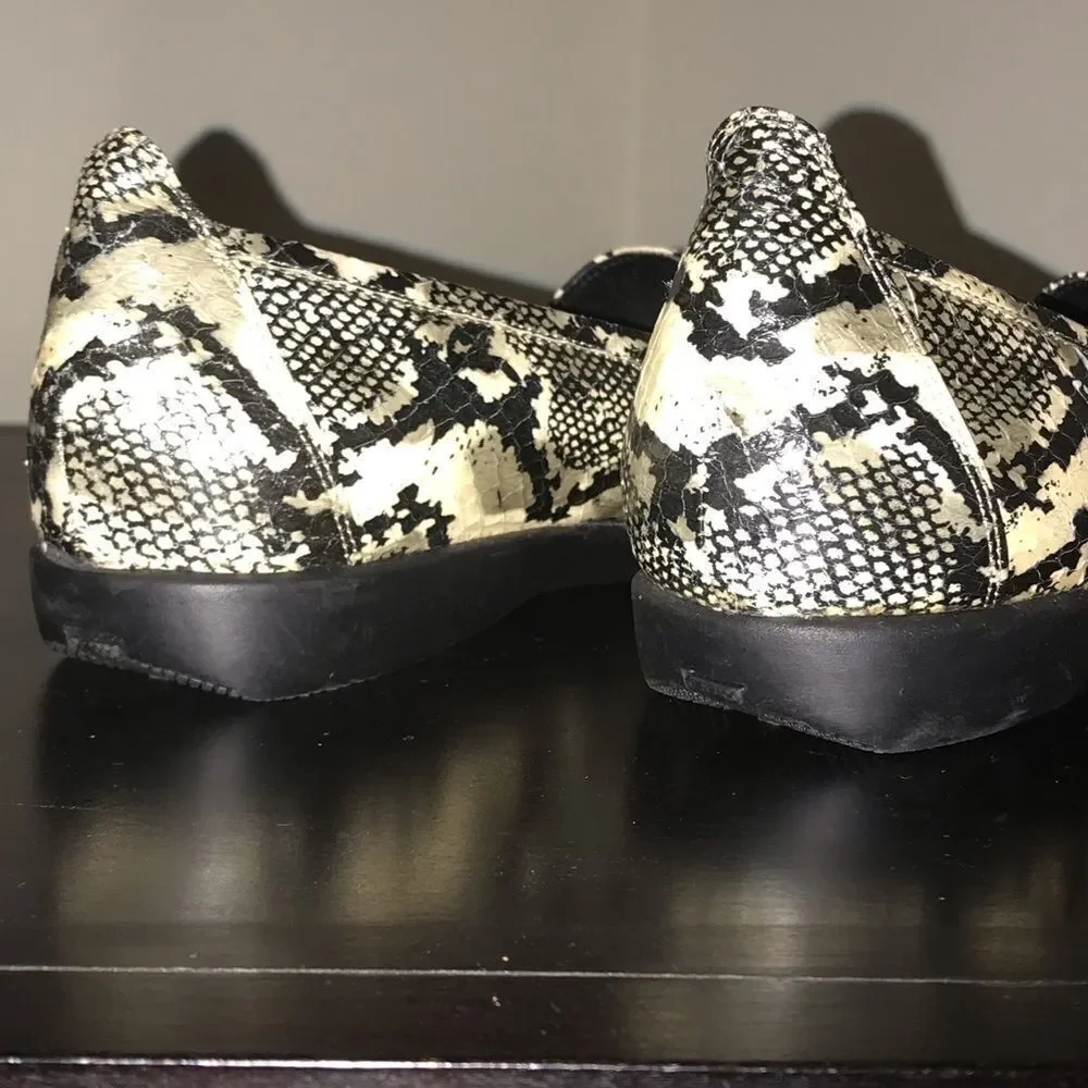 NWOB Bellini loafers